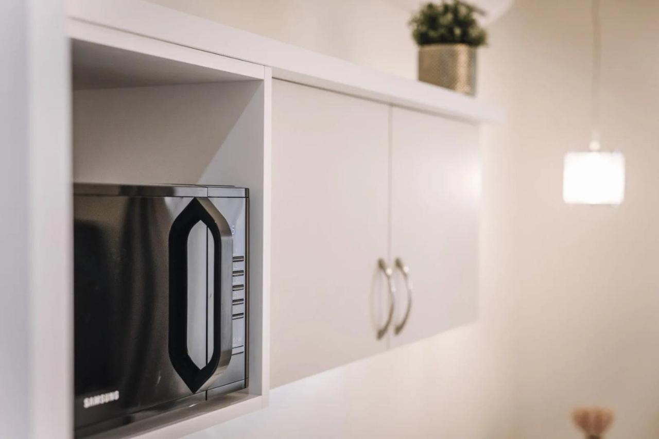 Apartmanhaz Soho 杰尔 外观 照片