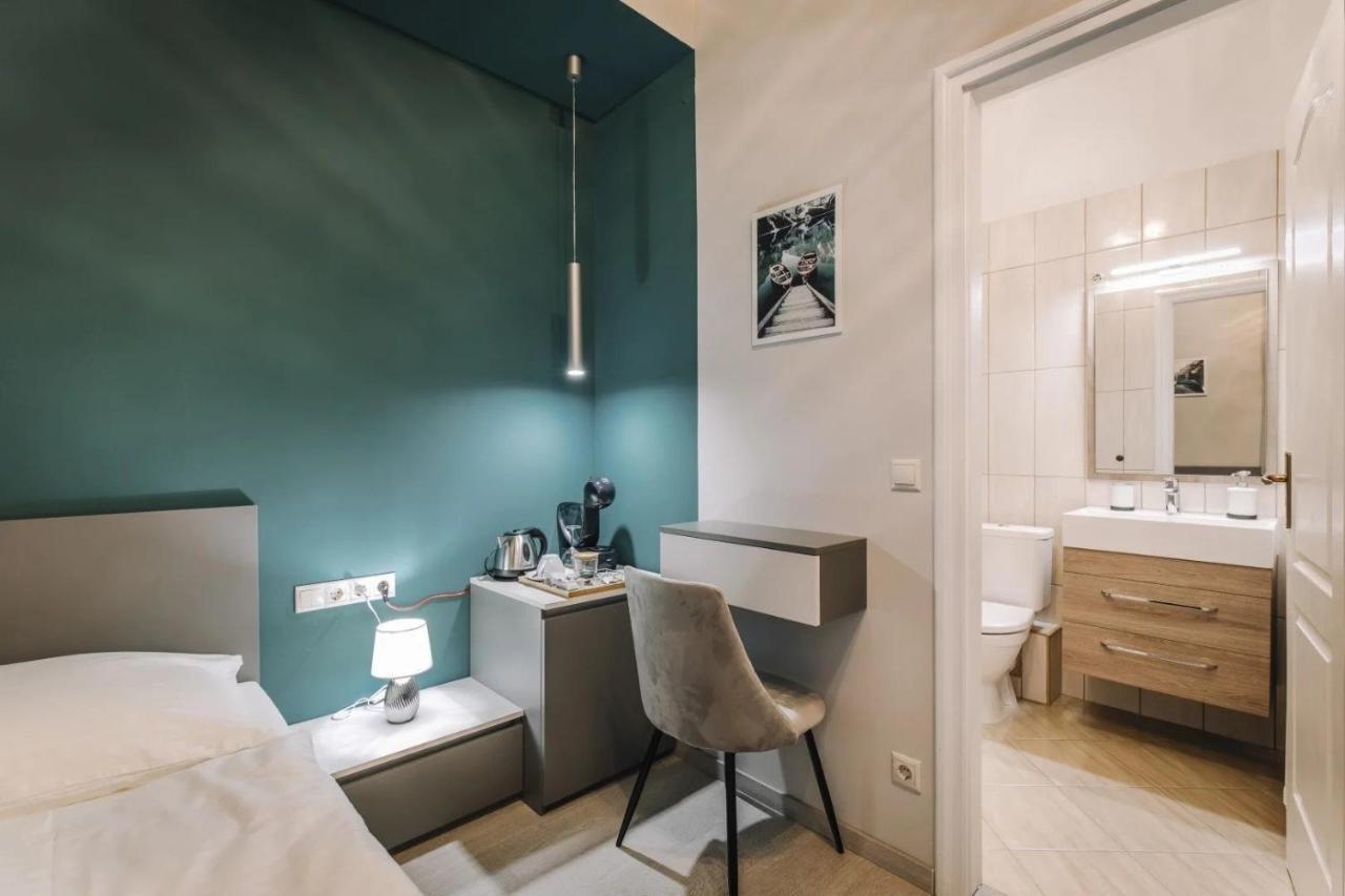 Apartmanhaz Soho 杰尔 外观 照片